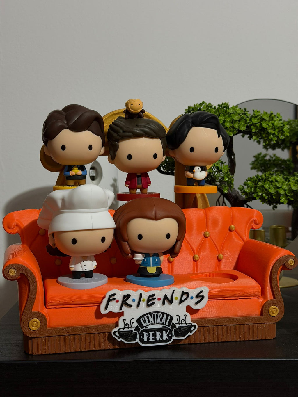 Support Figurine Friends Couch