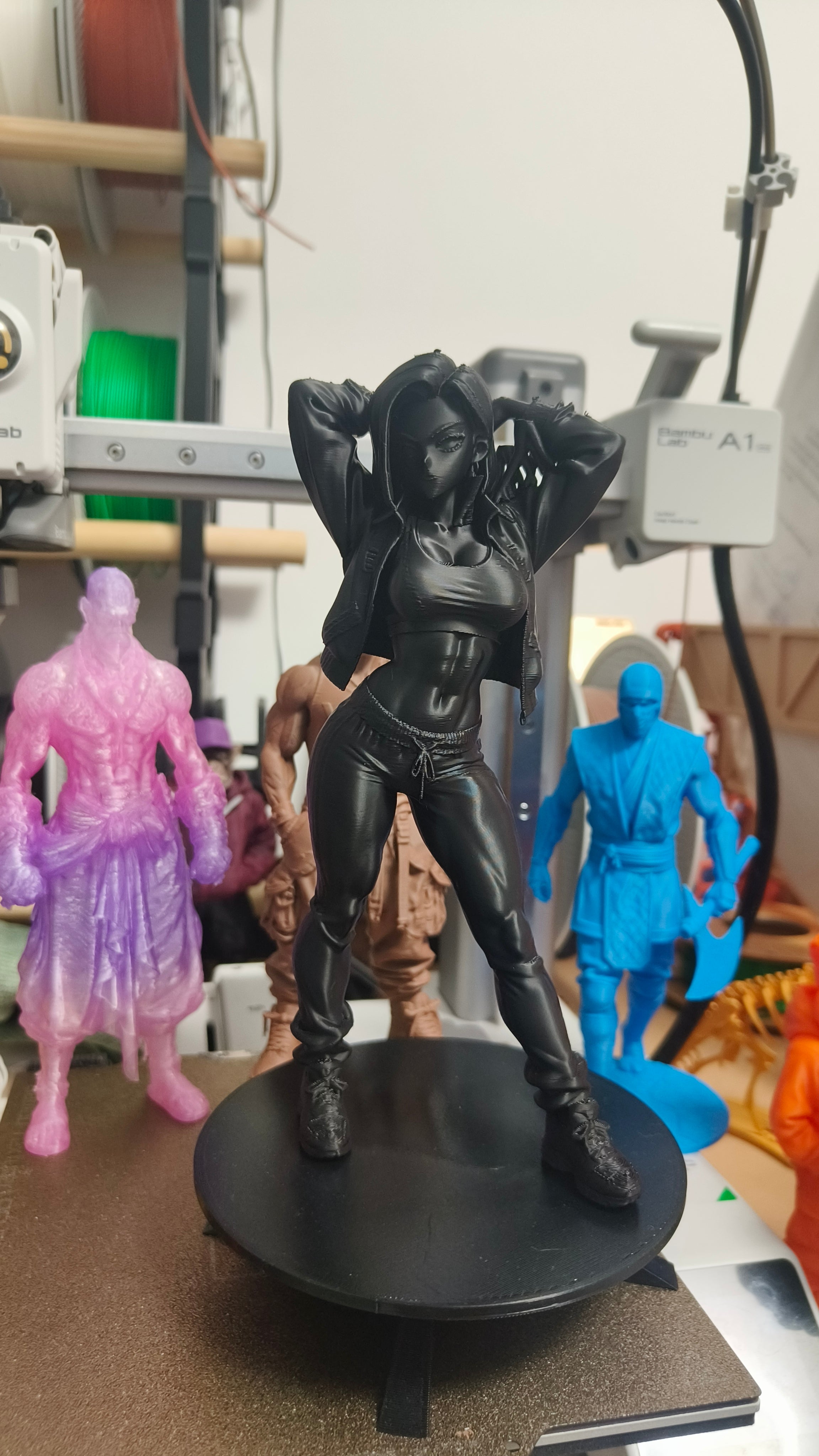 Figurine single color cerere